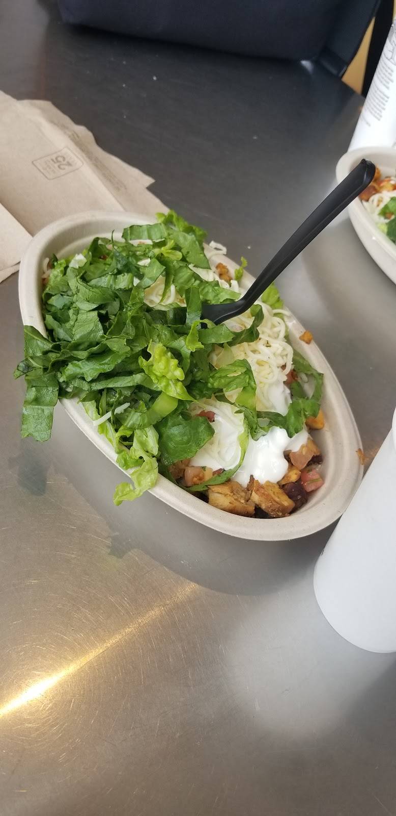 Chipotle Mexican Grill | restaurant | 13250 Technology Dr, Eden Prairie, MN 55344, USA | 9529345955 OR +1 952-934-5955