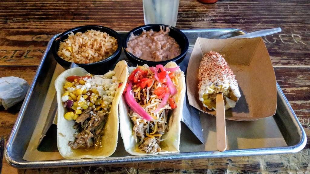 Tacos and Avocados | restaurant | 101 S Oak St # 300, Roanoke, TX 76262, USA | 8174914442 OR +1 817-491-4442