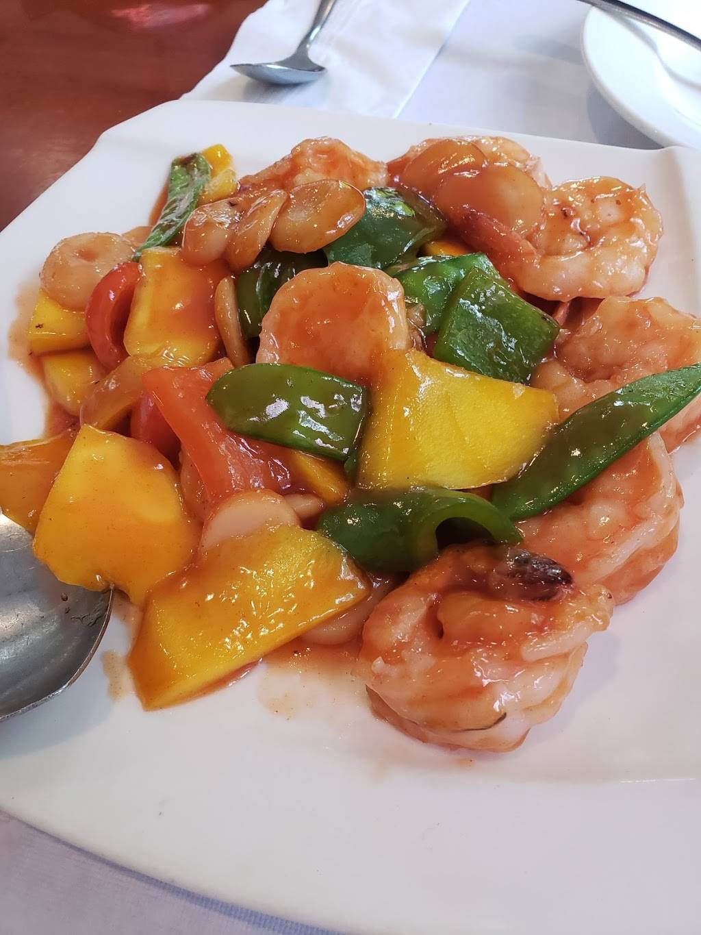 Hunan Park | restaurant | 721 Columbus Ave, New York, NY 10025, USA | 2122226511 OR +1 212-222-6511