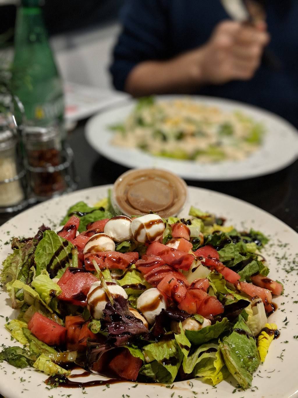 Pizza Mia | restaurant | 1115 21st St, Vero Beach, FL 32960, USA | 7724926151 OR +1 772-492-6151