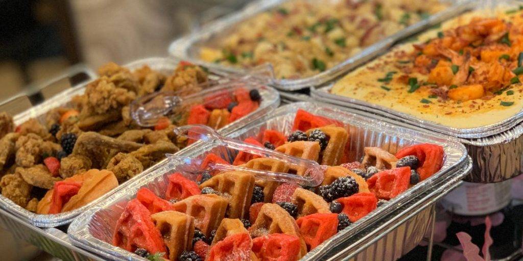 Chicago Food On The Run | restaurant | 8040 S Ashland Ave, Chicago, IL 60620, USA | 7734203523 OR +1 773-420-3523