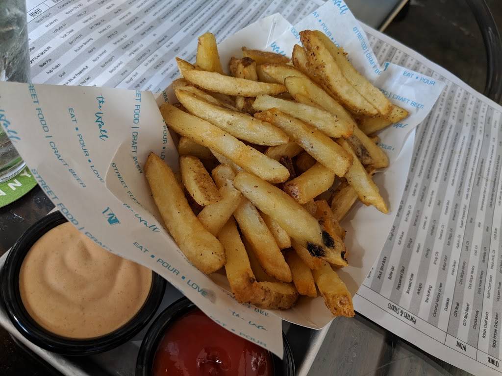 The Wall | restaurant | 80 Plaza Square, Orange, CA 92868, USA | 7149887700 OR +1 714-988-7700