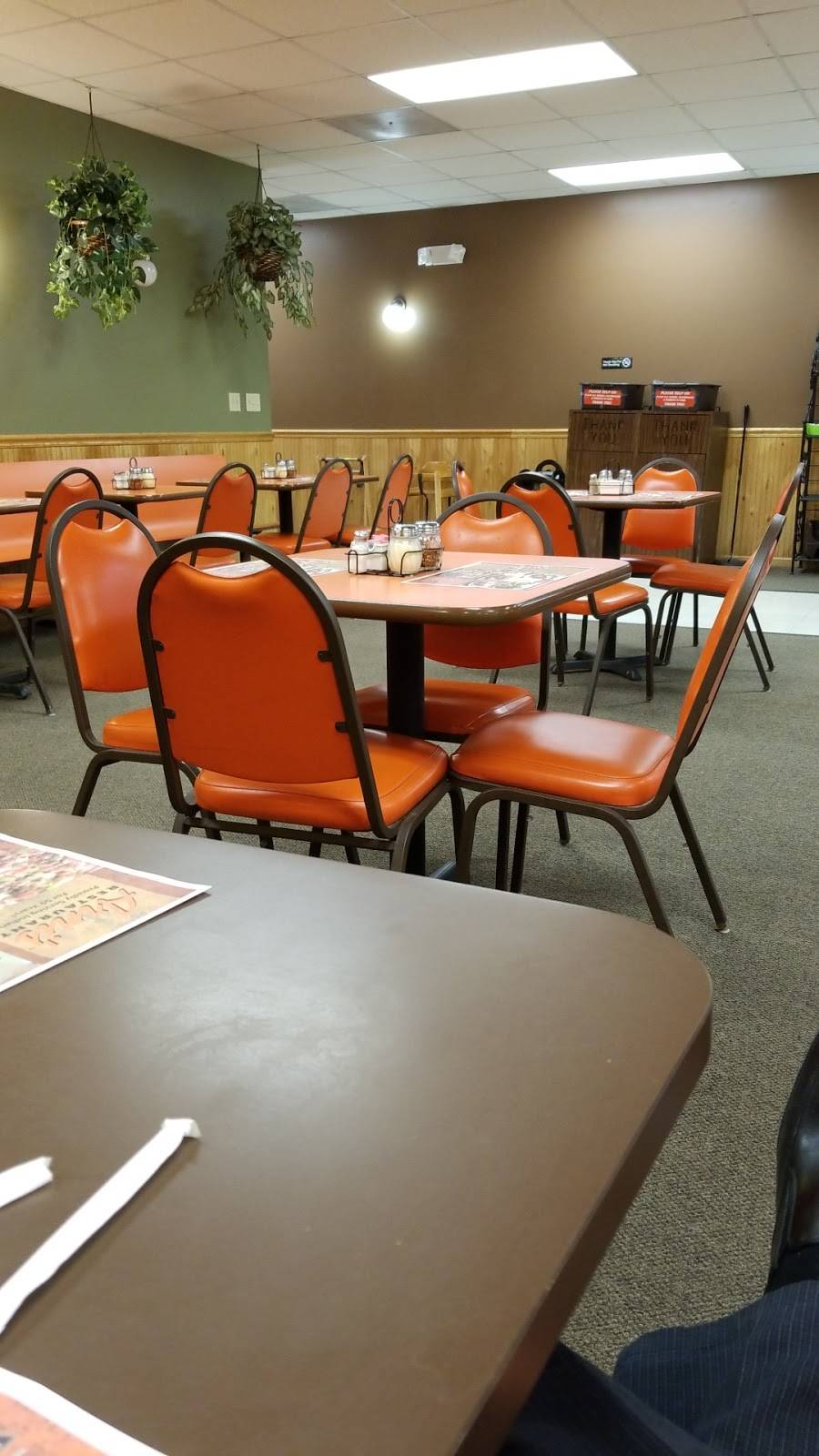 Arnis Monticello | restaurant | 517 N Main St, Monticello, IN 47960, USA | 5745832764 OR +1 574-583-2764