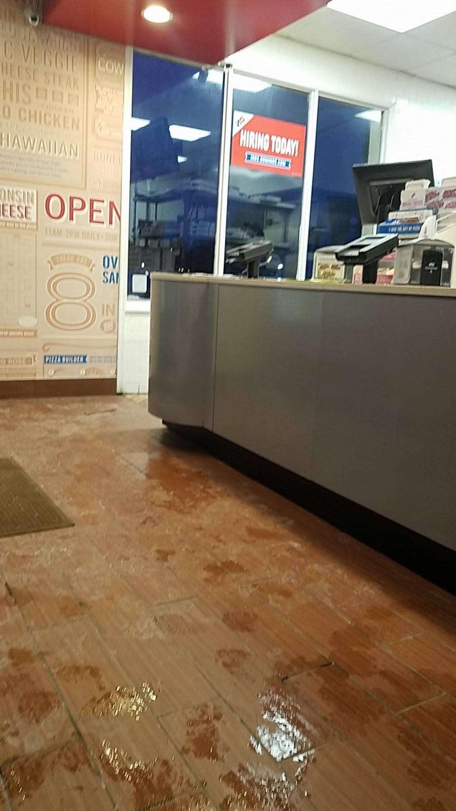 Dominos Pizza | meal delivery | 1 Berlin Rd, Clementon, NJ 08021, USA | 8566273030 OR +1 856-627-3030