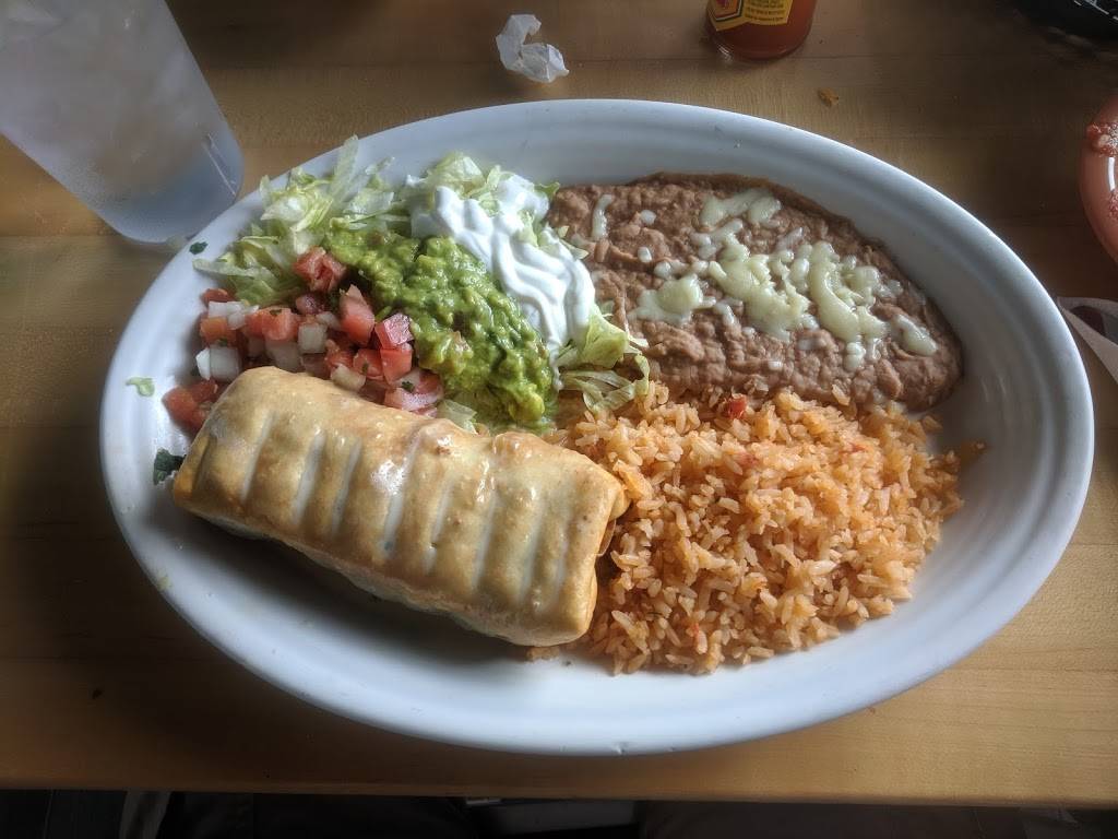 Agave Mexican Grill Si | restaurant | 3200 S Airport Rd W, Ste 100, Traverse City, MI 49684, USA | 2316425151 OR +1 231-642-5151