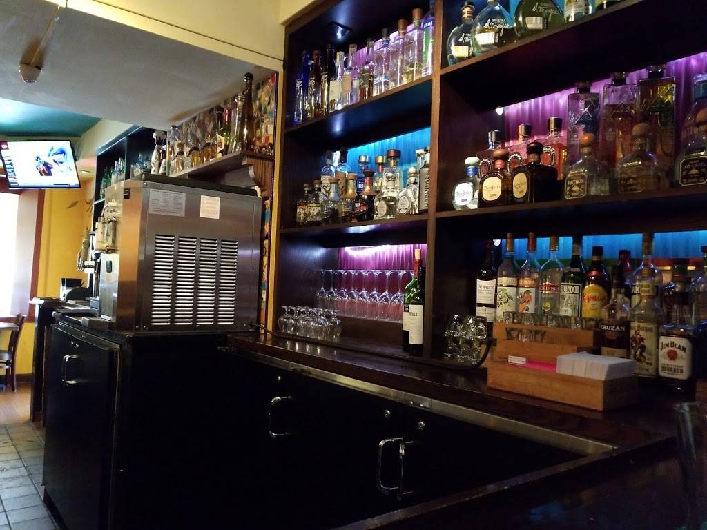 Cantina Feliz | restaurant | 424 S Bethlehem Pike, Fort Washington, PA 19034, USA | 2156461320 OR +1 215-646-1320