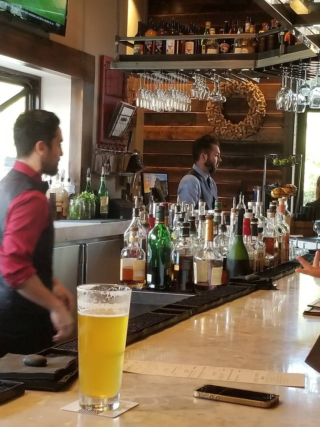 DownTown Public House | restaurant | 24619 Washington Ave #105, Murrieta, CA 92562, USA | 9516969318 OR +1 951-696-9318