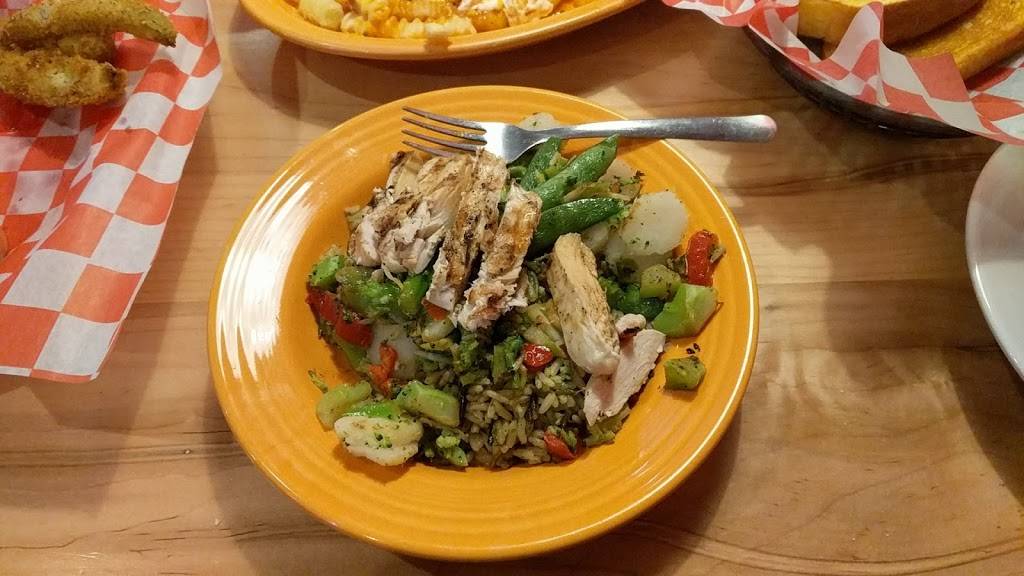 Minerva Classic 57 | restaurant | 317 E Lincolnway, Minerva, OH 44657, USA | 3308683684 OR +1 330-868-3684