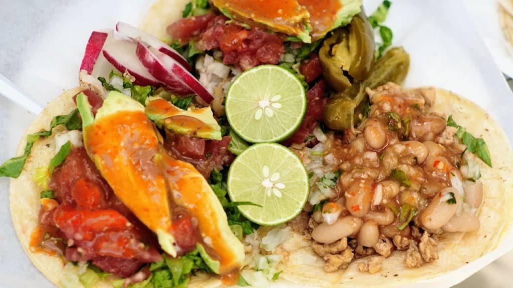 La Isla Bonita | restaurant | 400 Rose Ave, Venice, CA 90291, USA | 3106998575 OR +1 310-699-8575