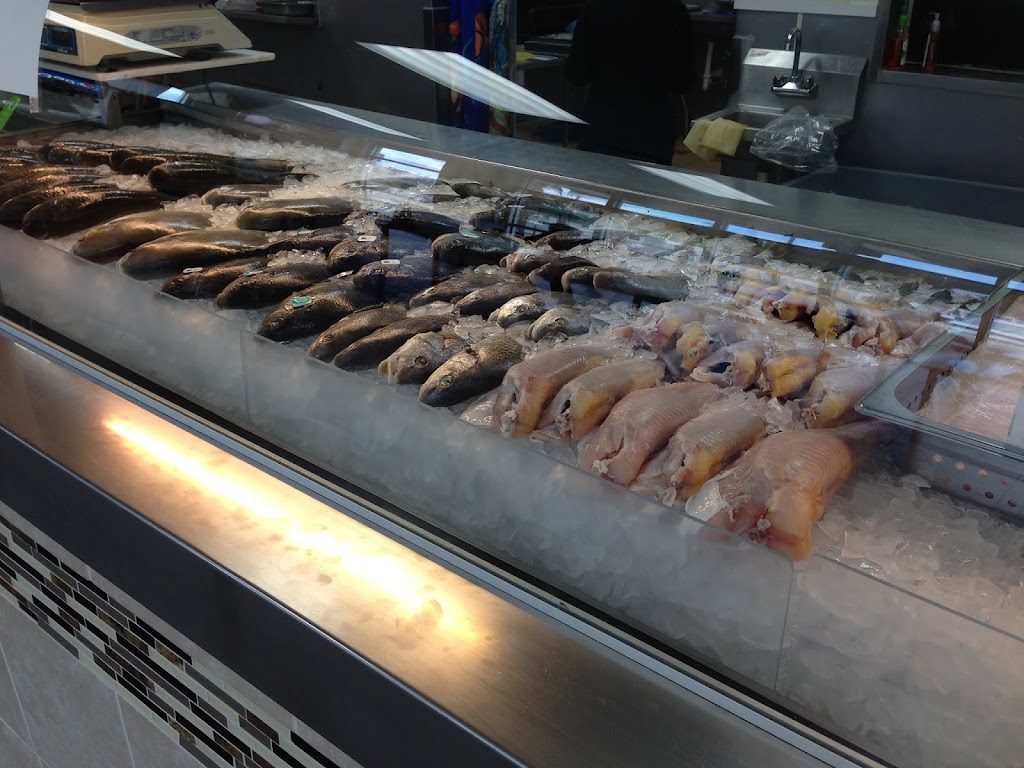 L & L Fresh Seafood | restaurant | 1611 N Pace Blvd, Pensacola, FL 32505, USA | 8504320234 OR +1 850-432-0234