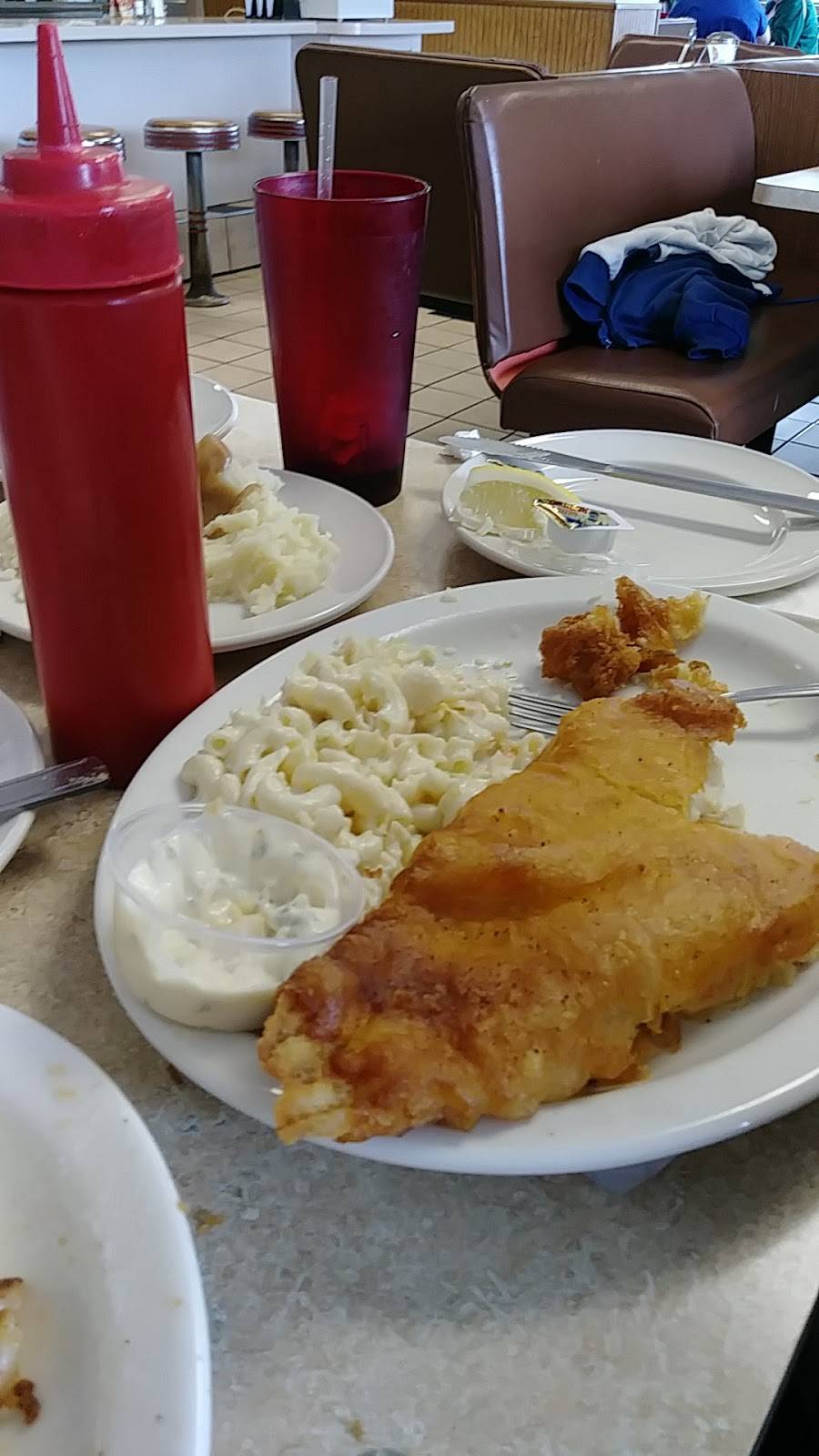 Apollo Family Restaurant | restaurant | 423 Hopkins St, Buffalo, NY 14220, USA | 7168259087 OR +1 716-825-9087