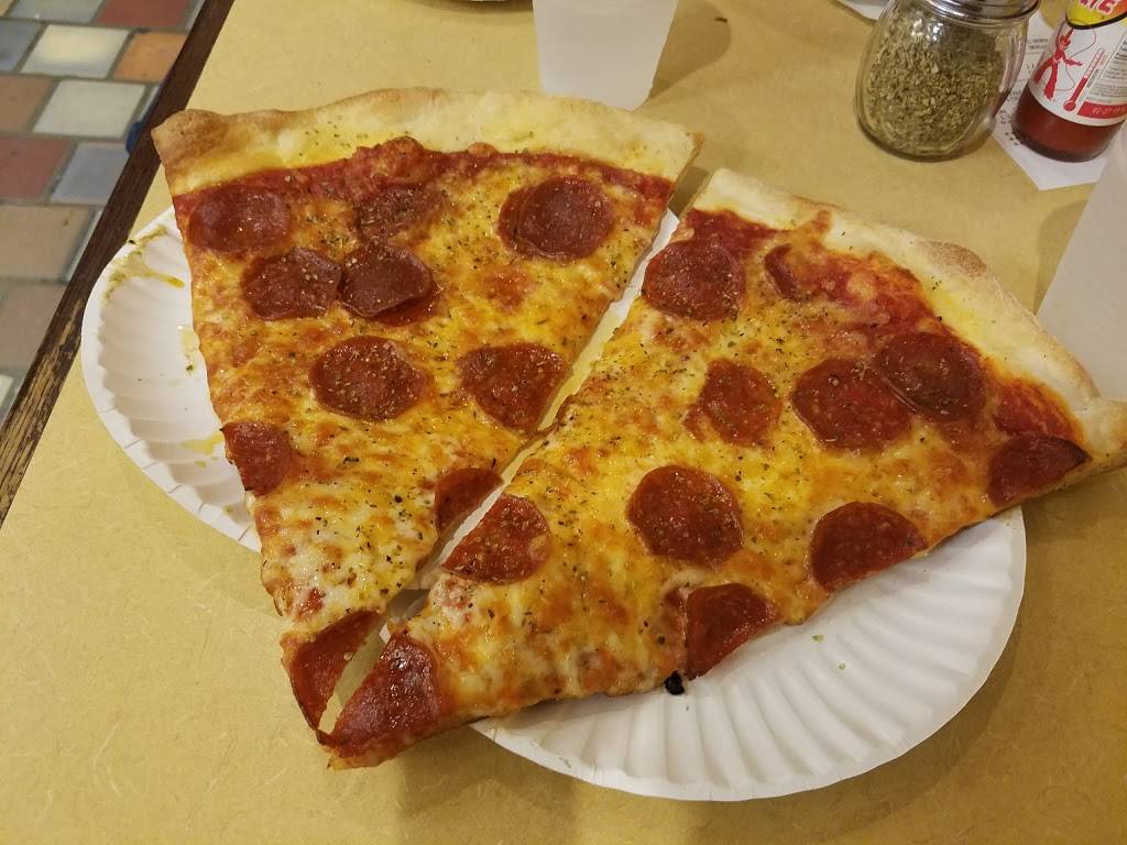 Burke Street Pizza | restaurant | 1140 Burke St, Winston-Salem, NC 27101, USA | 3367210011 OR +1 336-721-0011