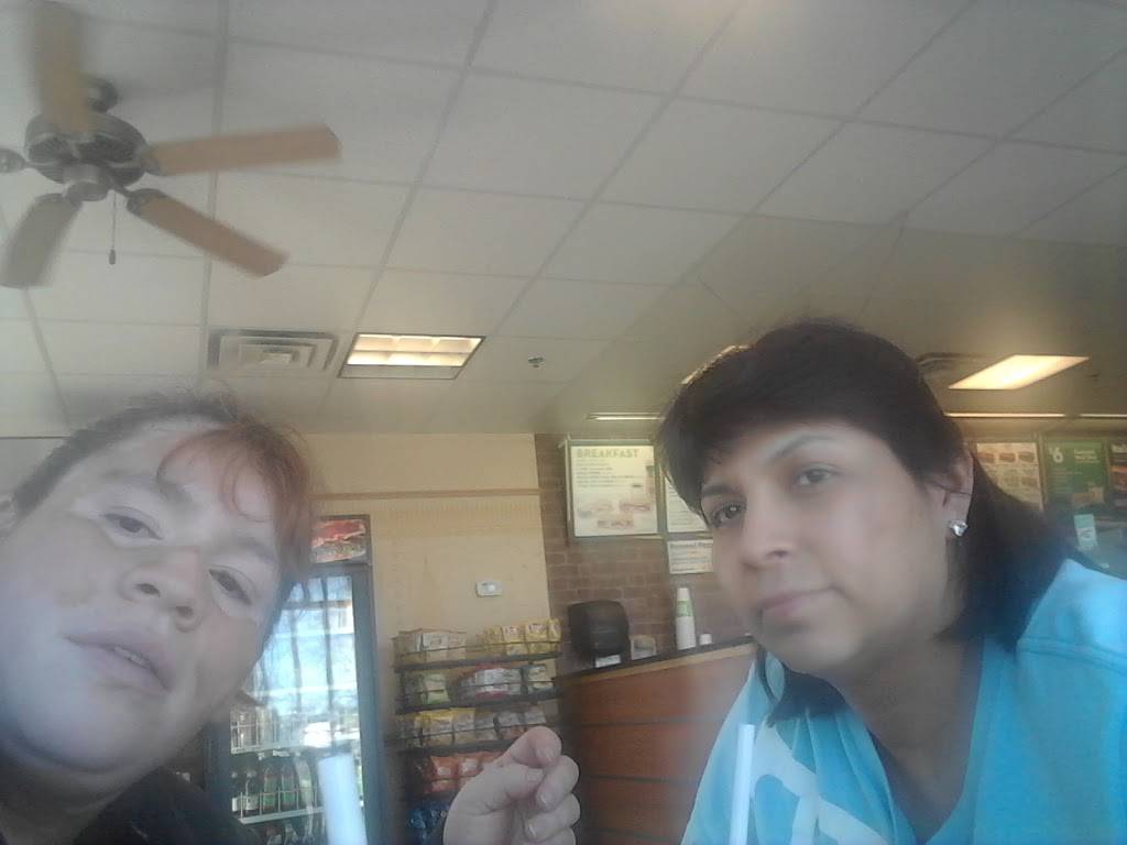 Subway Restaurants | restaurant | 2662 Washington St Unit A, Waukegan, IL 60085, USA | 8477827102 OR +1 847-782-7102
