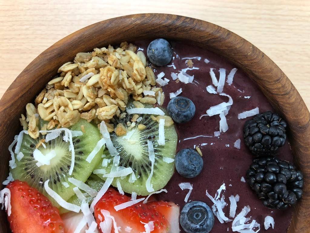 BLENDERS juice bar | cafe | 600-2 W Hallandale Beach Blvd, Hallandale Beach, FL 33009, USA | 9548125233 OR +1 954-812-5233