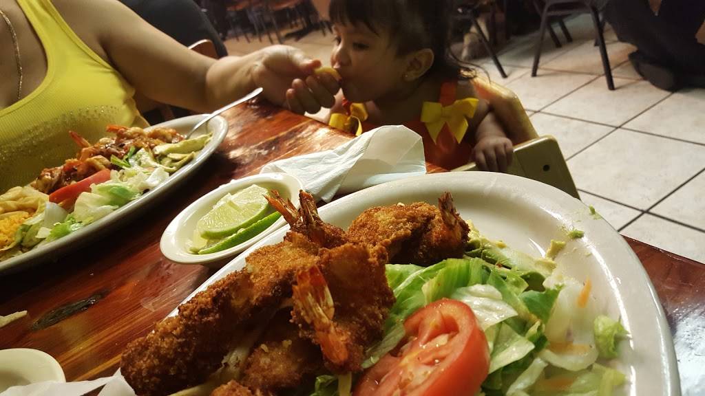 Taqueria Los Charros | restaurant | 508 Normandy St, Houston, TX 77015, USA | 7134511110 OR +1 713-451-1110