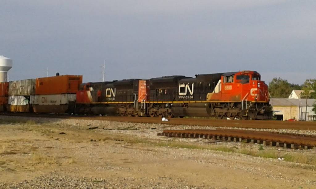 Freelons Restaurant Bar & Groove | night club | 440 N Mill St, Jackson, MS 39202, USA | 7693005303 OR +1 769-300-5303