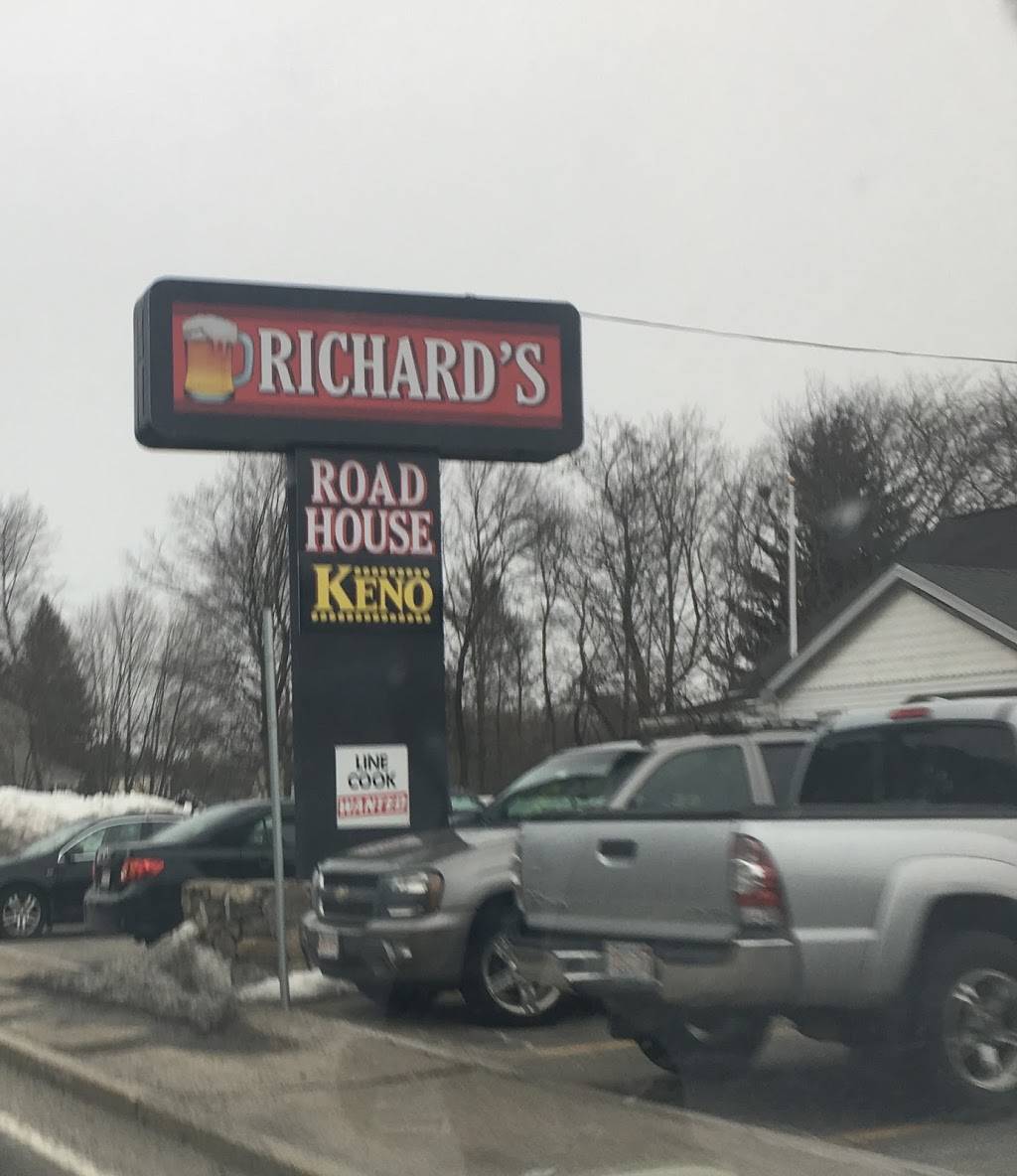 Richards Road House | restaurant | 67 Medway Rd, Milford, MA 01757, USA | 5084785616 OR +1 508-478-5616