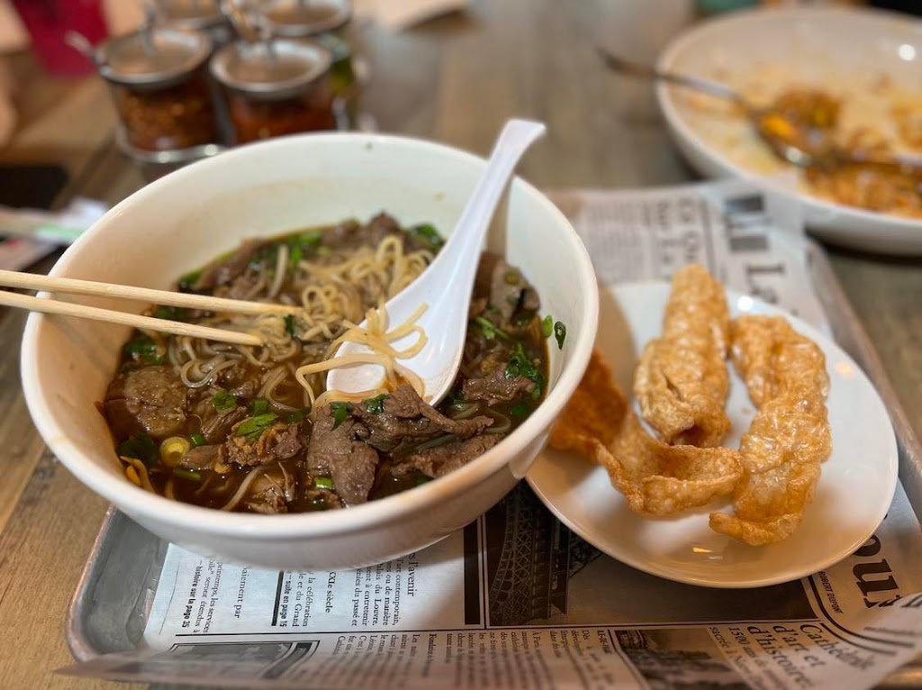 Kapow Thai Street Food | restaurant | 1988 Eastwood Rd, Wilmington, NC 28403, USA | 9102399228 OR +1 910-239-9228