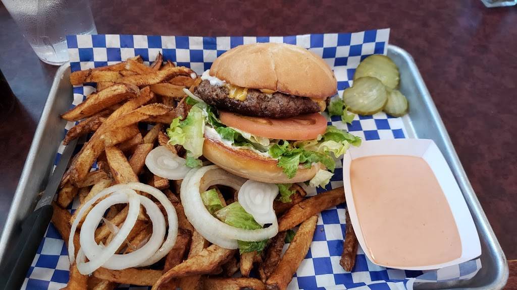 Beachwood Eatery | restaurant | 504 9th, The Dalles, OR 97058, USA | 5412962956 OR +1 541-296-2956