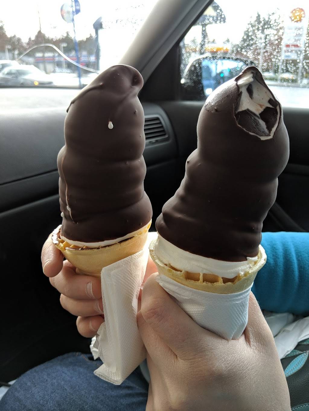 Dairy Queen Grill & Chill | restaurant | 7460 SW Garden Home Rd, Portland, OR 97223, USA | 5032459261 OR +1 503-245-9261