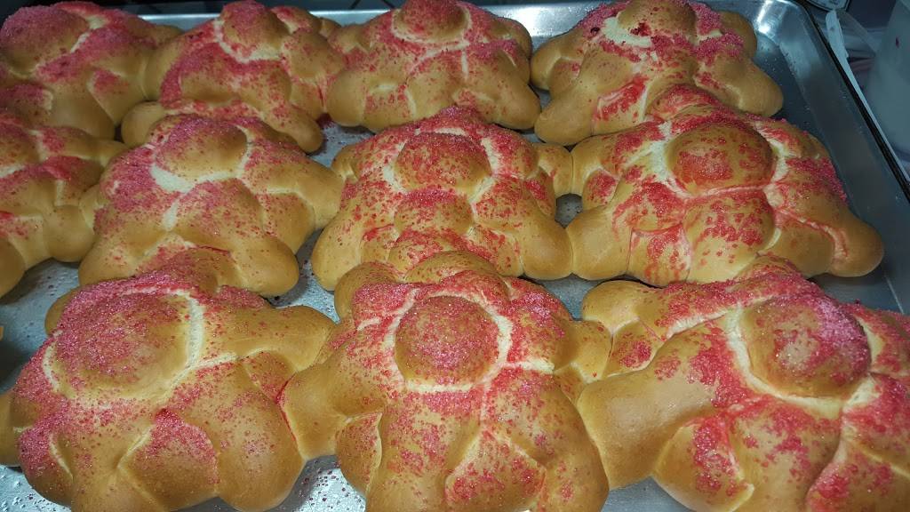 La Michoacana Meat Market | bakery | 9811 N Interstate 35 Frontage Rd Ste 200, Austin, TX 78753, USA | 5129730022 OR +1 512-973-0022