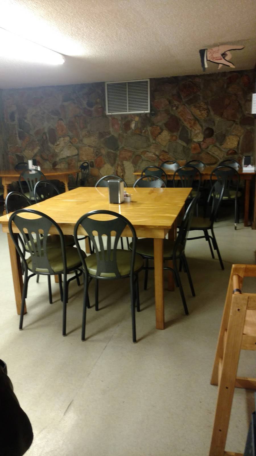 Country Diner | restaurant | 752 TN-13, Cunningham, TN 37052, USA | 9313873555 OR +1 931-387-3555