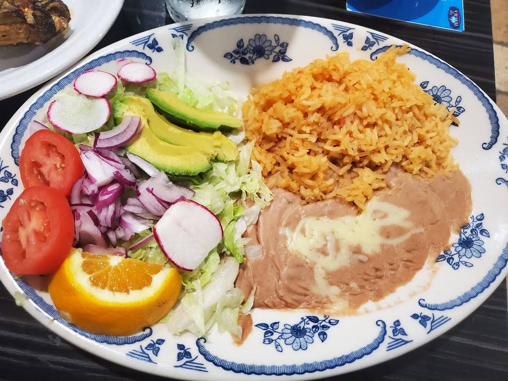 Casa del Tequila | restaurant | 6000 S Lewis Ave, Tulsa, OK 74105, USA | 9182928277 OR +1 918-292-8277