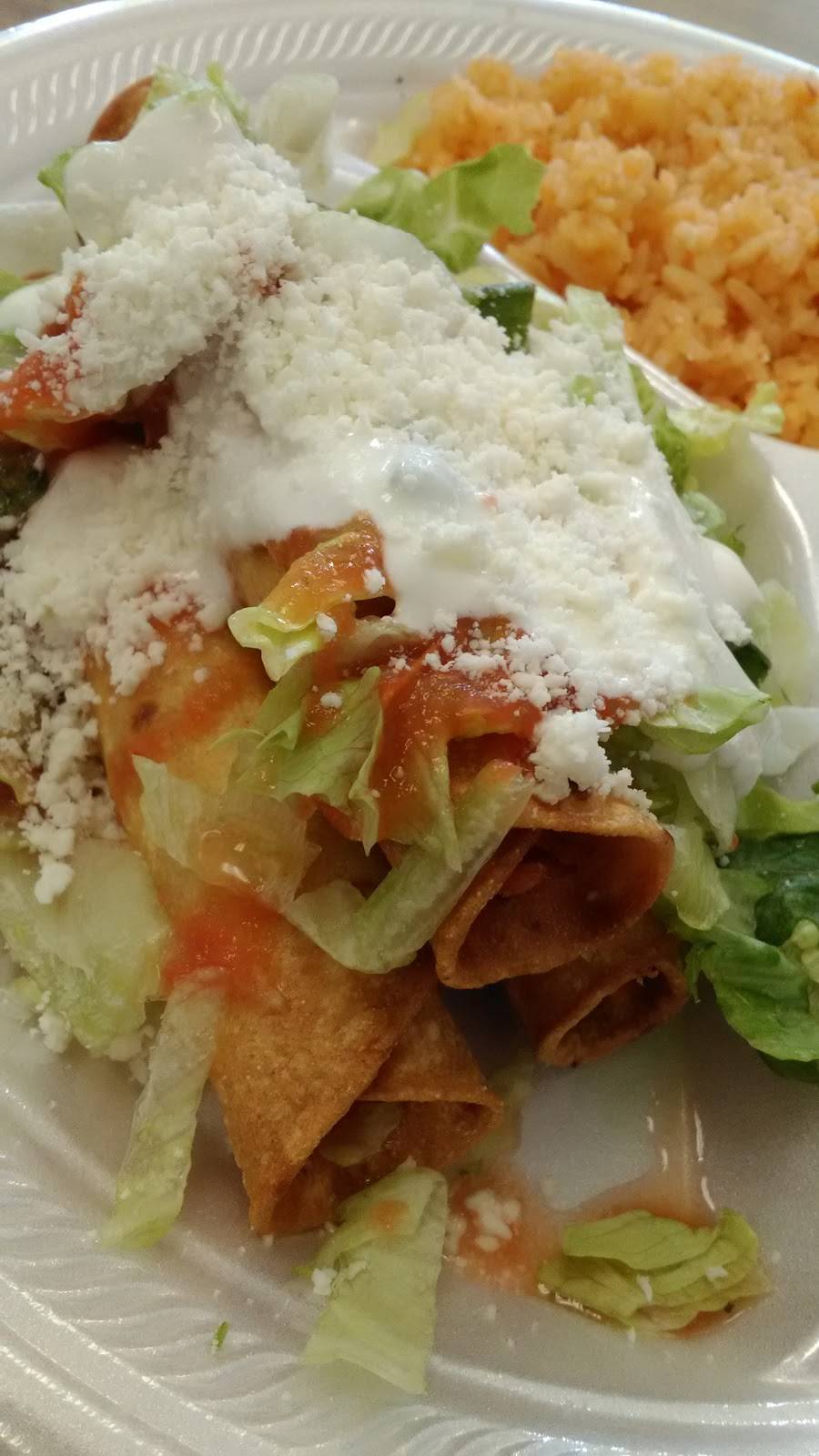 Tacos Sahuayo | restaurant | 12135 E Carson St, Hawaiian Gardens, CA 90716, USA | 5624217733 OR +1 562-421-7733