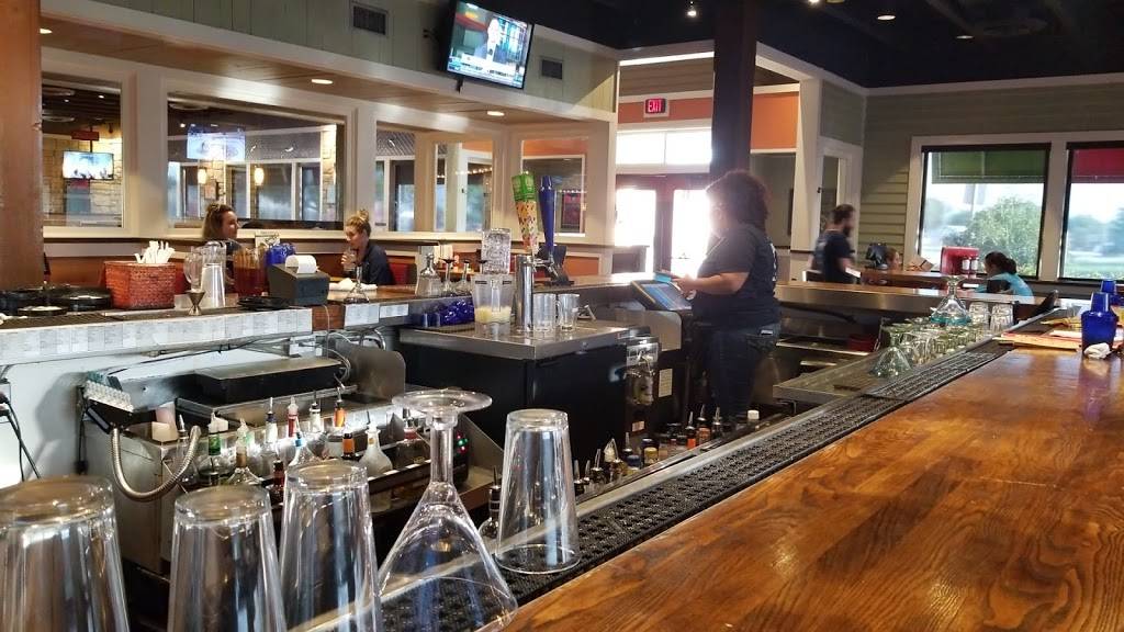 Chilis Grill & Bar | restaurant | 6109 NW Cache Rd, Lawton, OK 73505, USA | 5802500088 OR +1 580-250-0088