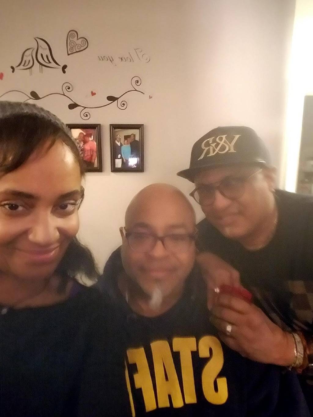 White Castle | restaurant | 211 Roosevelt Rd, Maywood, IL 60153, USA | 7083452621 OR +1 708-345-2621