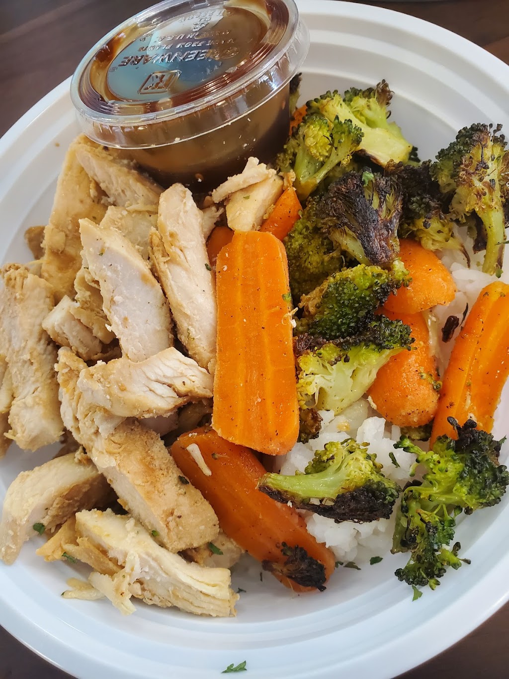 The Traveling Bowl | restaurant | 2221 N Lorraine St, Hutchinson, KS 67502, USA | 6204742390 OR +1 620-474-2390