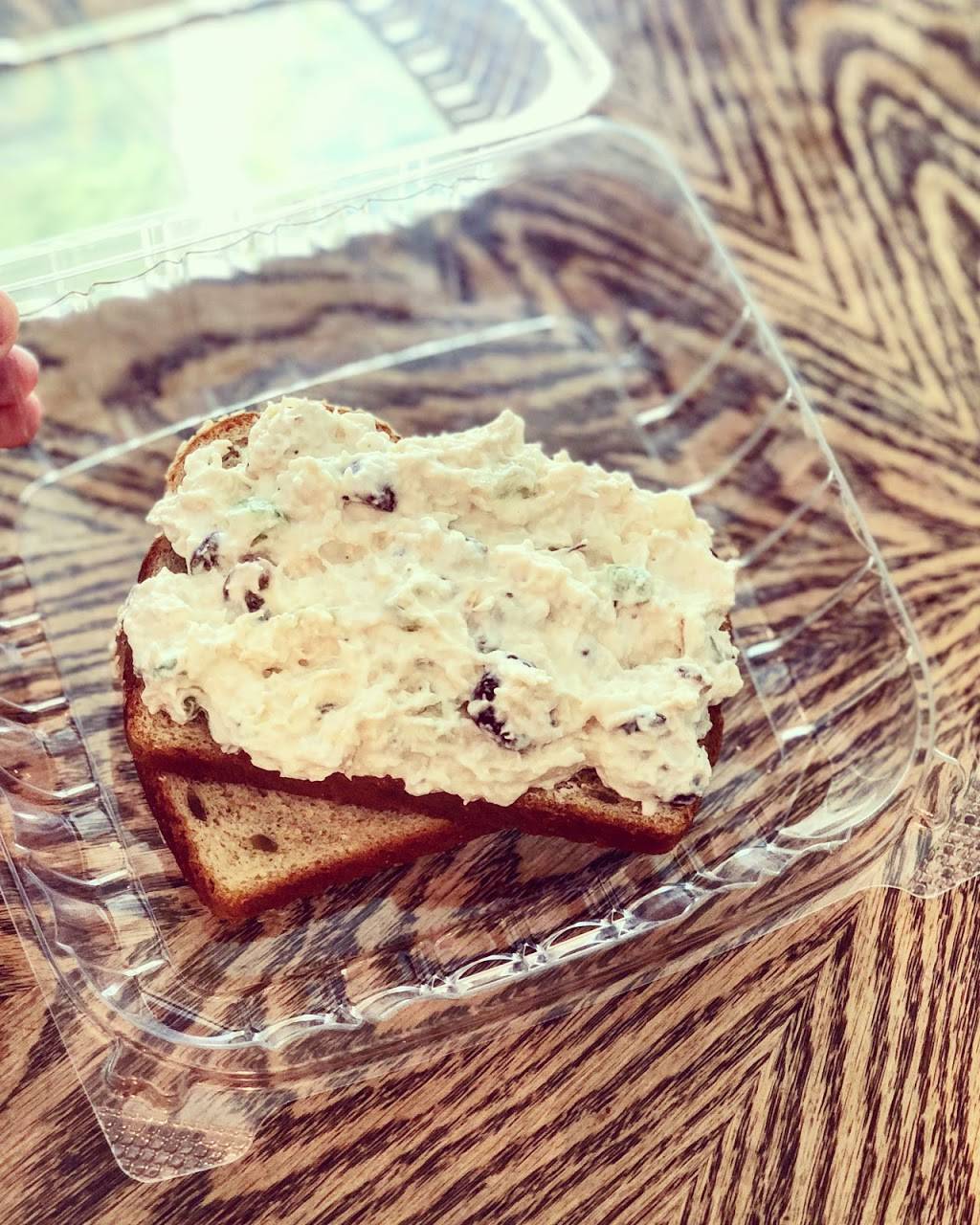 The Kooky Kokonut | cafe | 205 W Main St, Vevay, IN 47043, USA | 8124270280 OR +1 812-427-0280