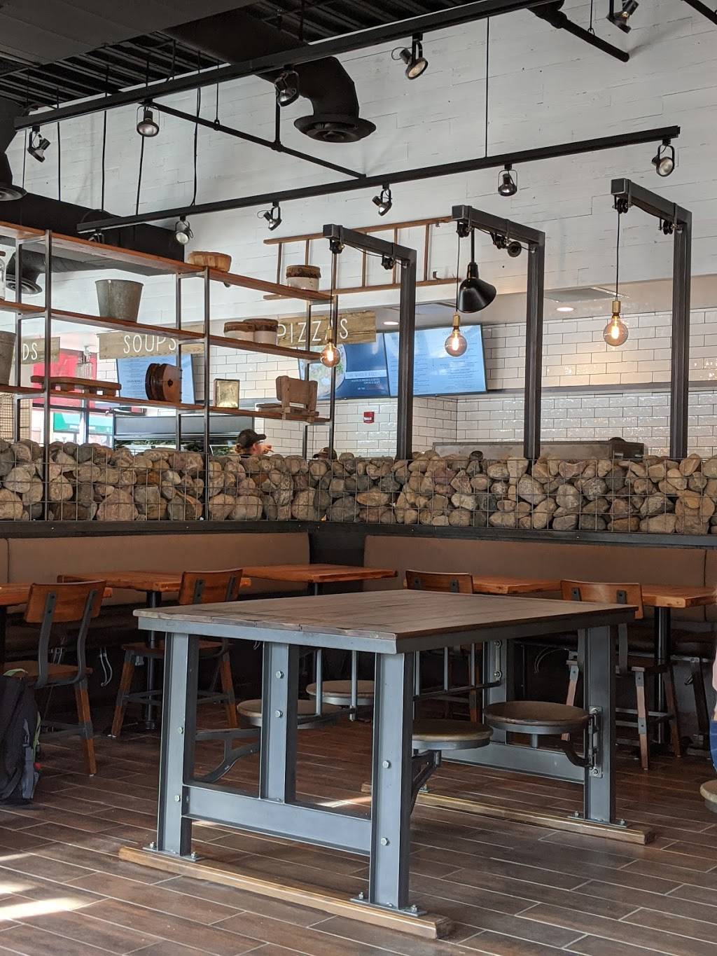 Snap Custom Pizza | restaurant | 301 E Grand River Ave, East Lansing, MI 48823, USA | 5179770732 OR +1 517-977-0732