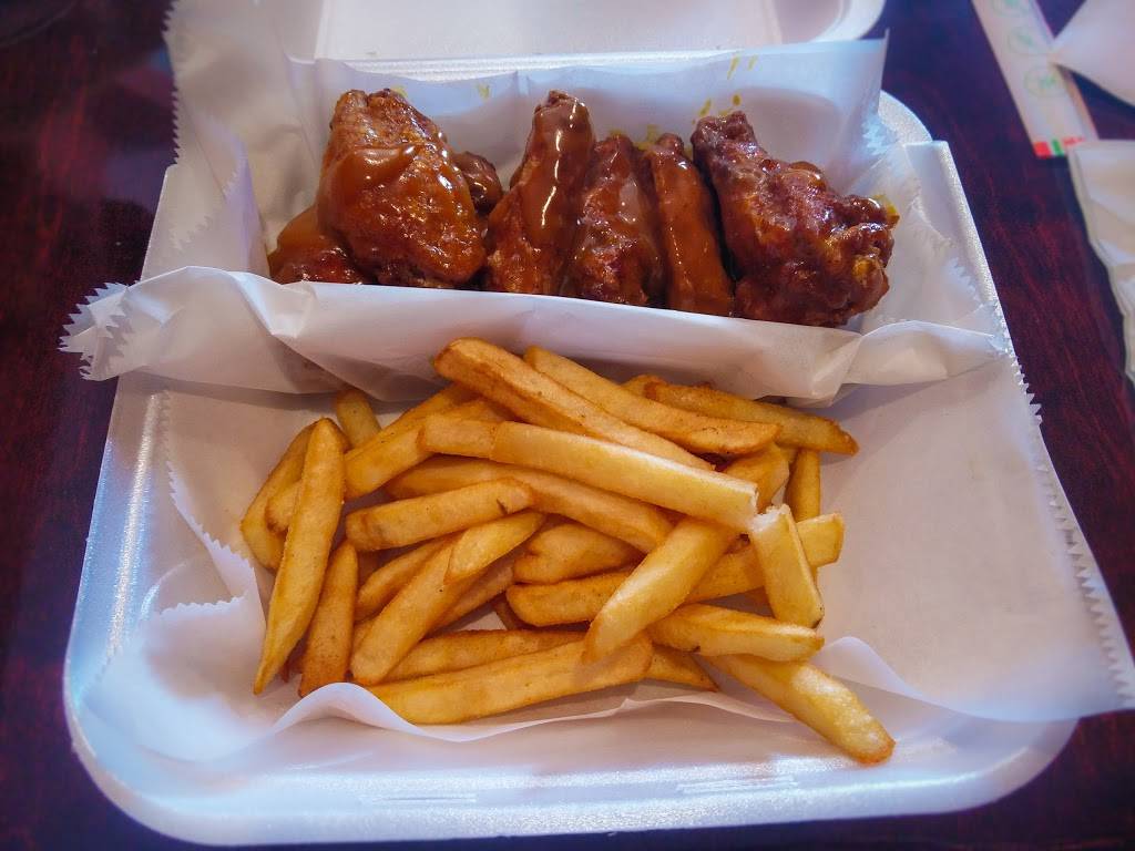 Best Fish and Chicken Wings | restaurant | 405 E 4th St, Sanford, FL 32771, USA | 4073218273 OR +1 407-321-8273