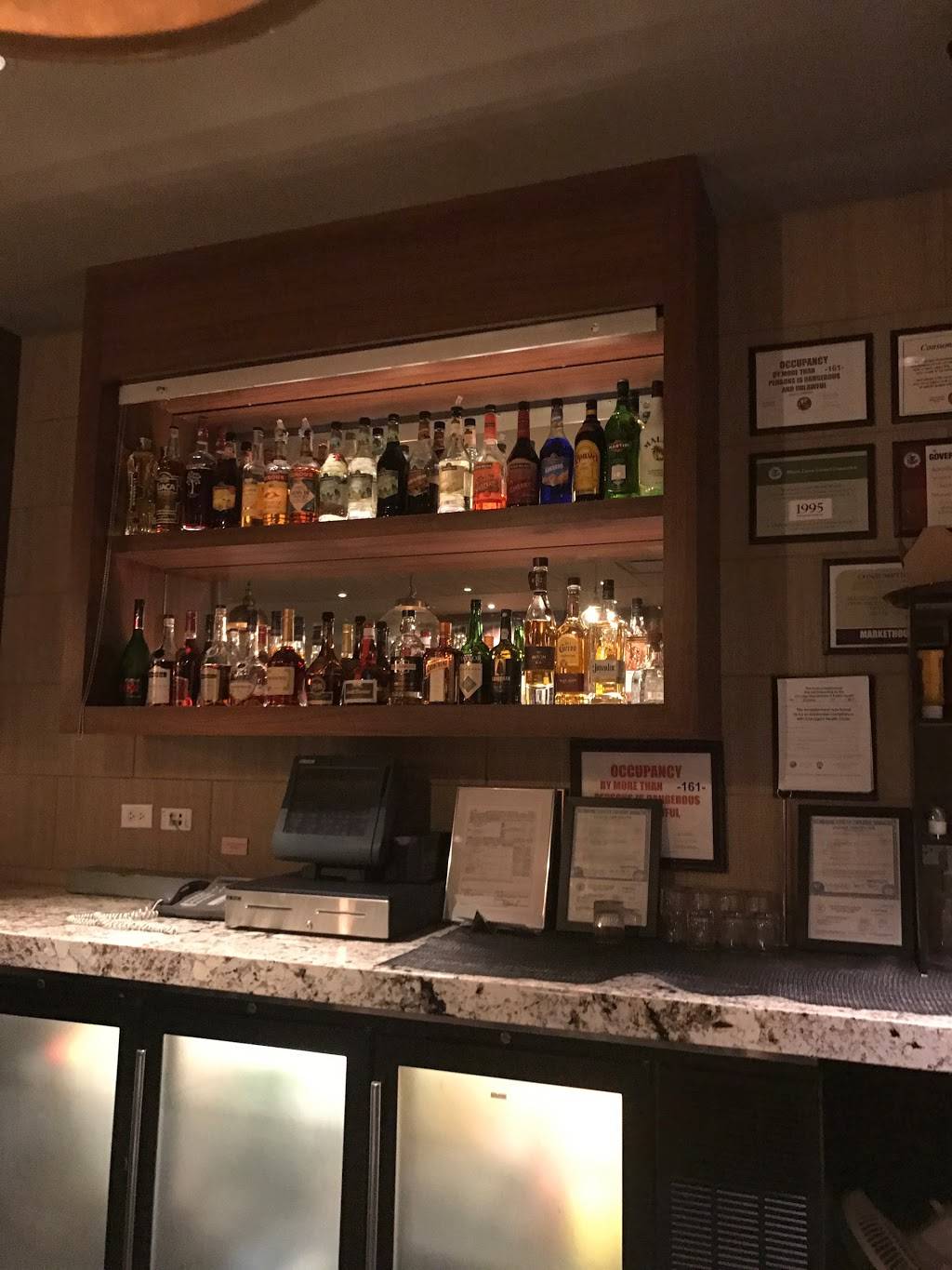 Markethouse Restaurant | night club | 611 N Fairbanks Ct, Chicago, IL 60611, USA | 3122242200 OR +1 312-224-2200