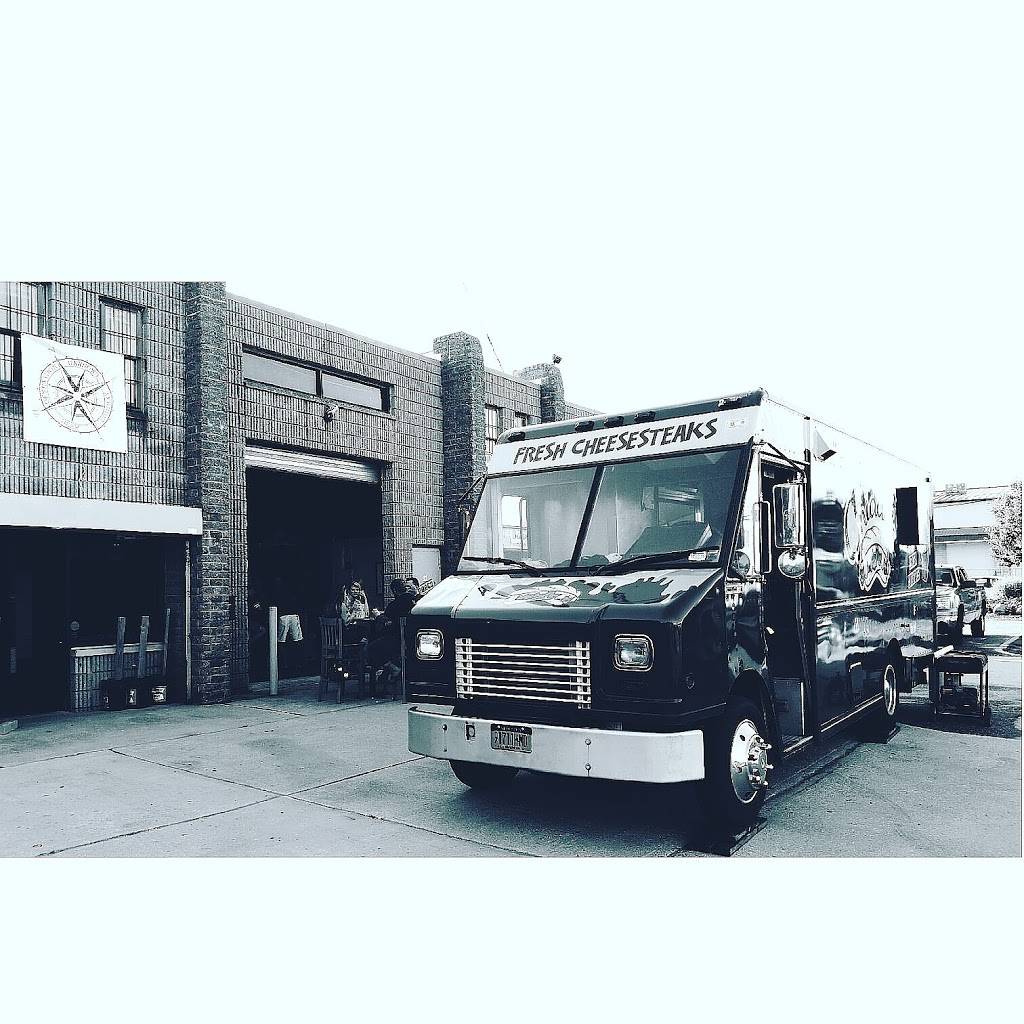 Chiddys Cheesesteaks Inc. | restaurant | 1851 Sunrise Hwy, Bay Shore, NY 11706, USA | 6316091425 OR +1 631-609-1425