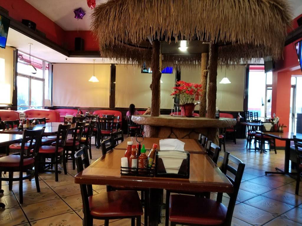 Palapas Marisqueria & Sushi | restaurant | 331 N Tustin St, Orange, CA 92867, USA | 7146331337 OR +1 714-633-1337