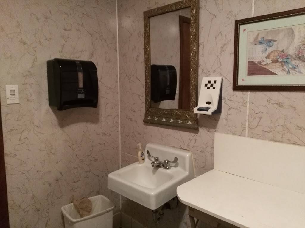 Pembine Family Restaurant | restaurant | N18770 US-141 #8, Pembine, WI 54156, USA | 7153245792 OR +1 715-324-5792