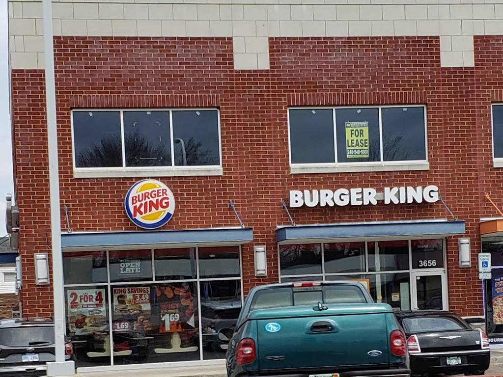 Burger King | restaurant | 3656 Twelve Mile Rd, Berkley, MI 48072, USA | 2485415472 OR +1 248-541-5472