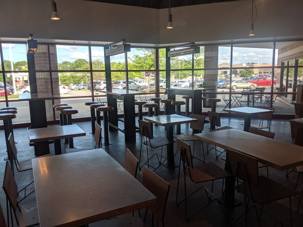 Chipotle Mexican Grill | restaurant | 203 NE Englewood Rd I, Kansas City, MO 64118, USA | 8164235438 OR +1 816-423-5438