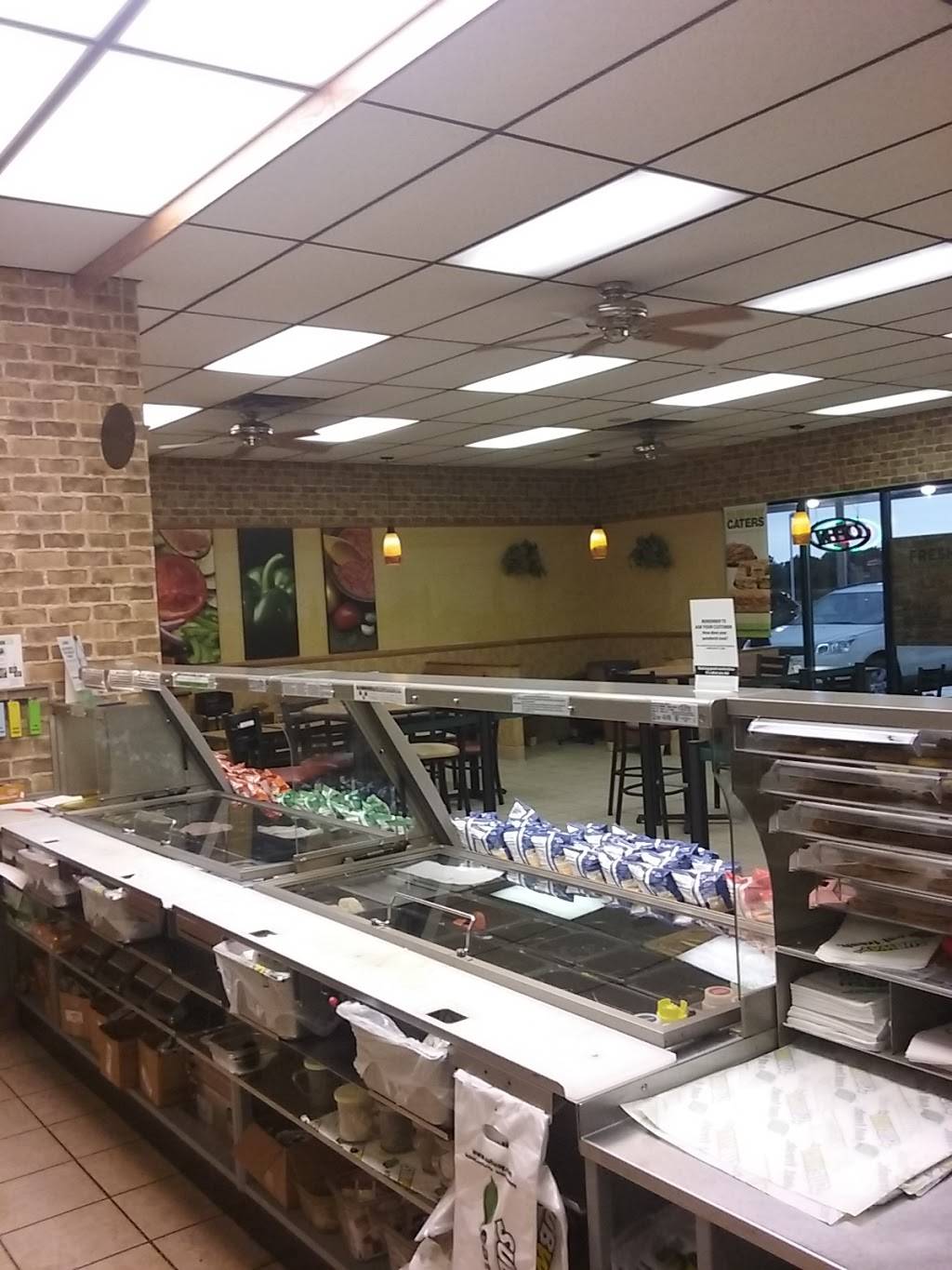 Subway Restaurants | restaurant | 2668 N 600 W, Greenfield, IN 46140, USA | 3178947022 OR +1 317-894-7022