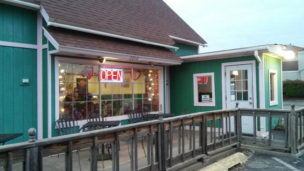 Pho Cuong Restaurant | restaurant | 3016 N Classen Blvd, Oklahoma City, OK 73106, USA | 4055245045 OR +1 405-524-5045