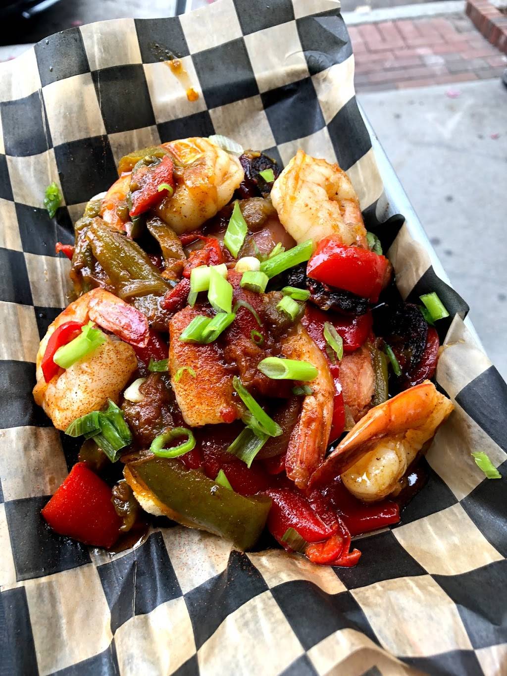 The Point Tavern | restaurant | 4469, 302 Wickenden St, Providence, RI 02903, USA | 4017514900 OR +1 401-751-4900