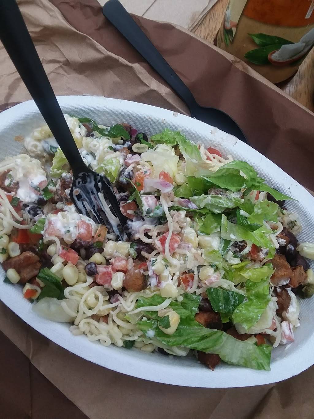 Chipotle Mexican Grill | restaurant | 387 George St, New Brunswick, NJ 08901, USA | 7329931601 OR +1 732-993-1601