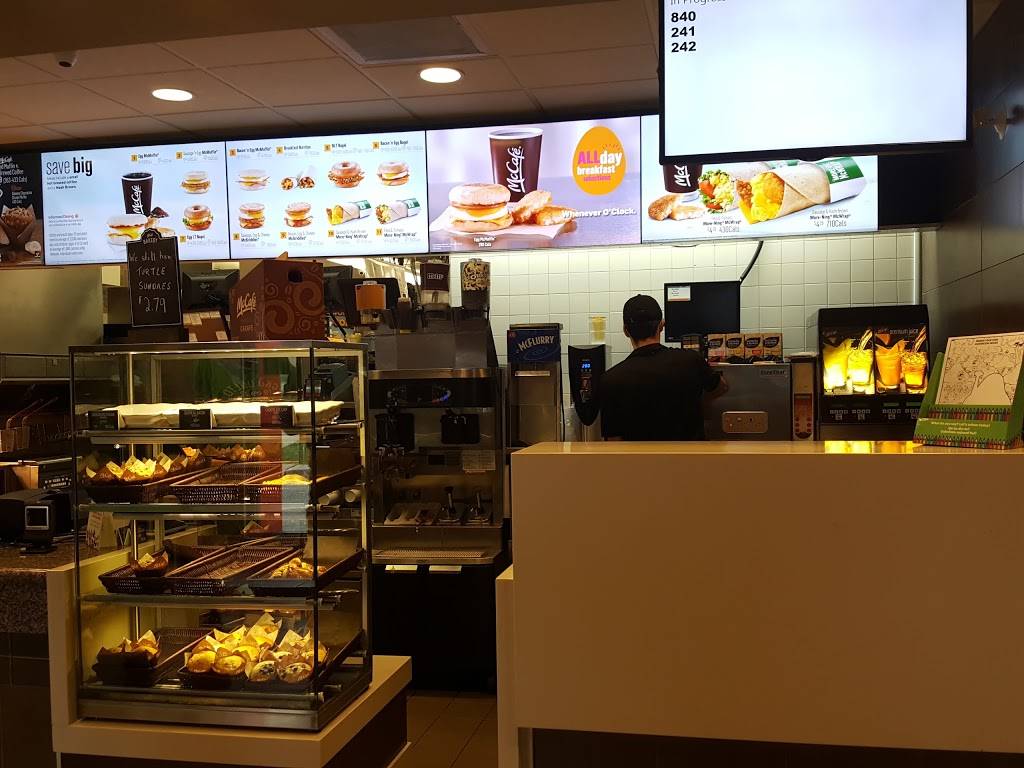 McDonalds | cafe | 45 Industrial Dr, Elmira, ON N3B 3B1, Canada | 5196698980 OR +1 519-669-8980