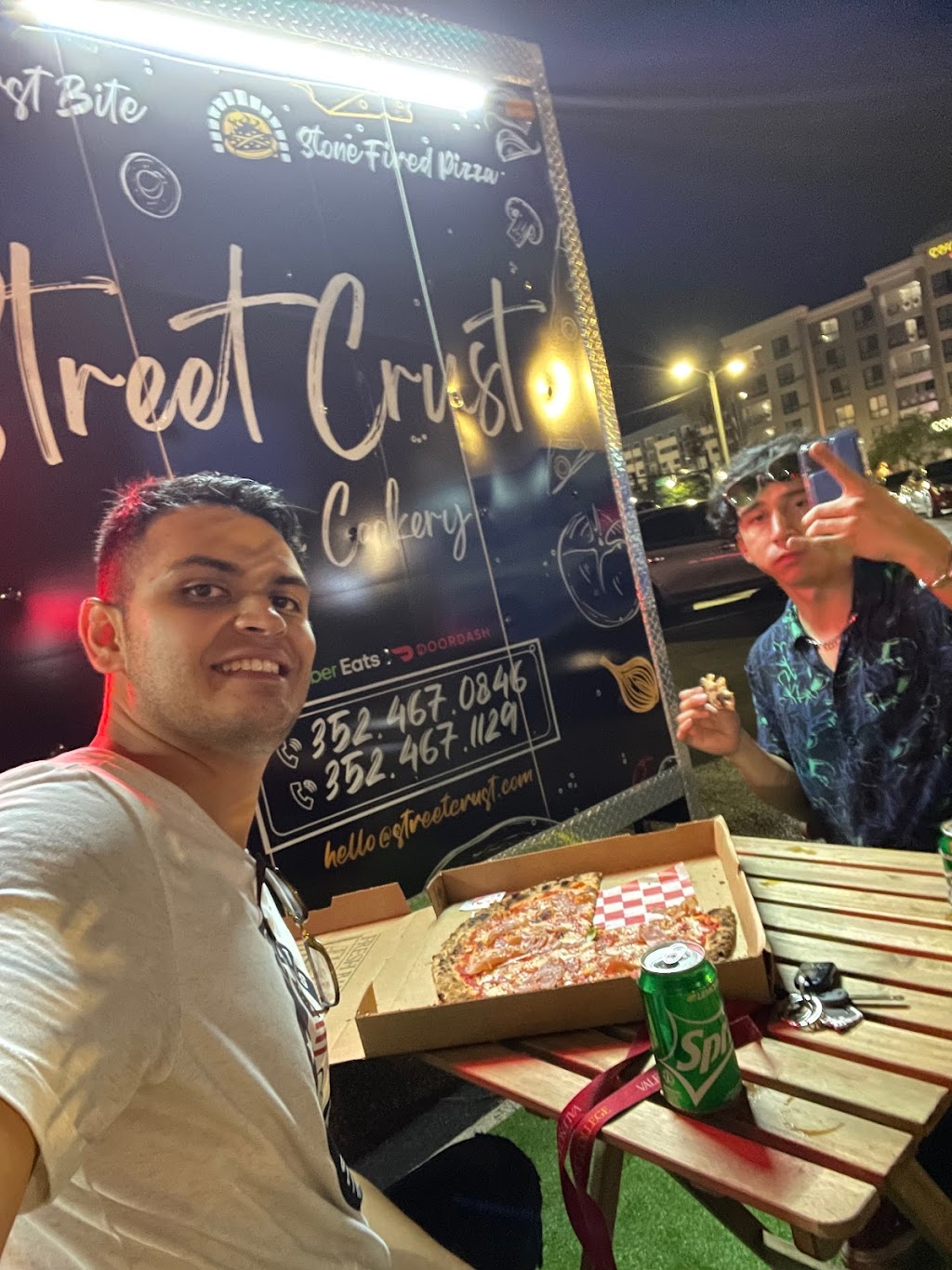 Street Crust | restaurant | 796 N Tampa St, Tampa, FL 33602, USA | 3524670846 OR +1 352-467-0846