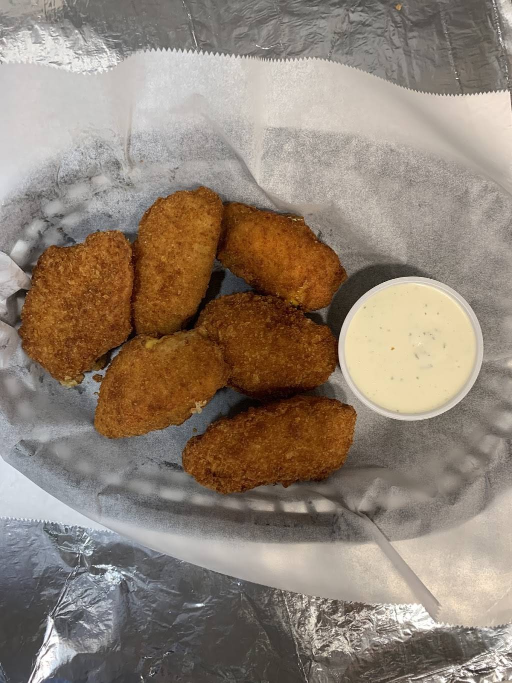 Cheesesteak Whizard Eastlake | restaurant | 35400 Vine St, Eastlake, OH 44095, USA | 4405108265 OR +1 440-510-8265