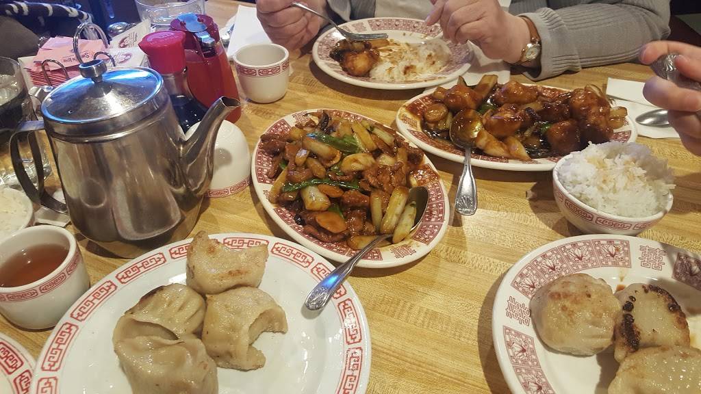 Moy Lee Chinese Restaurant | restaurant | 5346 N Milwaukee Ave, Chicago, IL 60630, USA | 7736311290 OR +1 773-631-1290