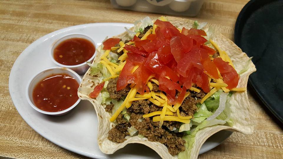 The Country Post | restaurant | 65 Commercial Rd, Huntington, IN 46750, USA | 2603590508 OR +1 260-359-0508