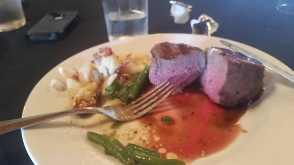 Elldens Grill & Banquet | restaurant | 201 Whitehaven Rd, Grand Island, NY 14072, USA | 7167755190 OR +1 716-775-5190